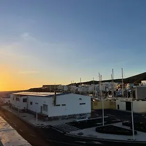 https://los-camarones-la-restinga.in-canary-islands.com